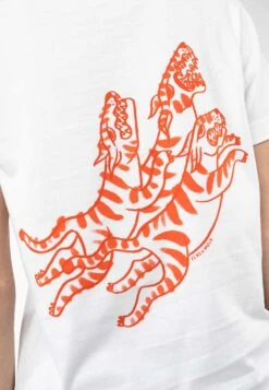 T-Shirt Artist Edition -Stoff Punkt Verkaufsgeschäft Artist Edition white print red 07