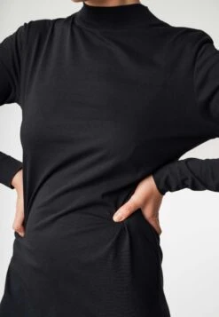Mockneck Jerseykleid JANANI -Stoff Punkt Verkaufsgeschäft Janani Mock Neck Jersey Dress black 05