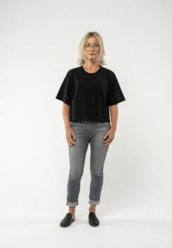 Cropped T-Shirt JANDRA -Stoff Punkt Verkaufsgeschäft Jandra black 03