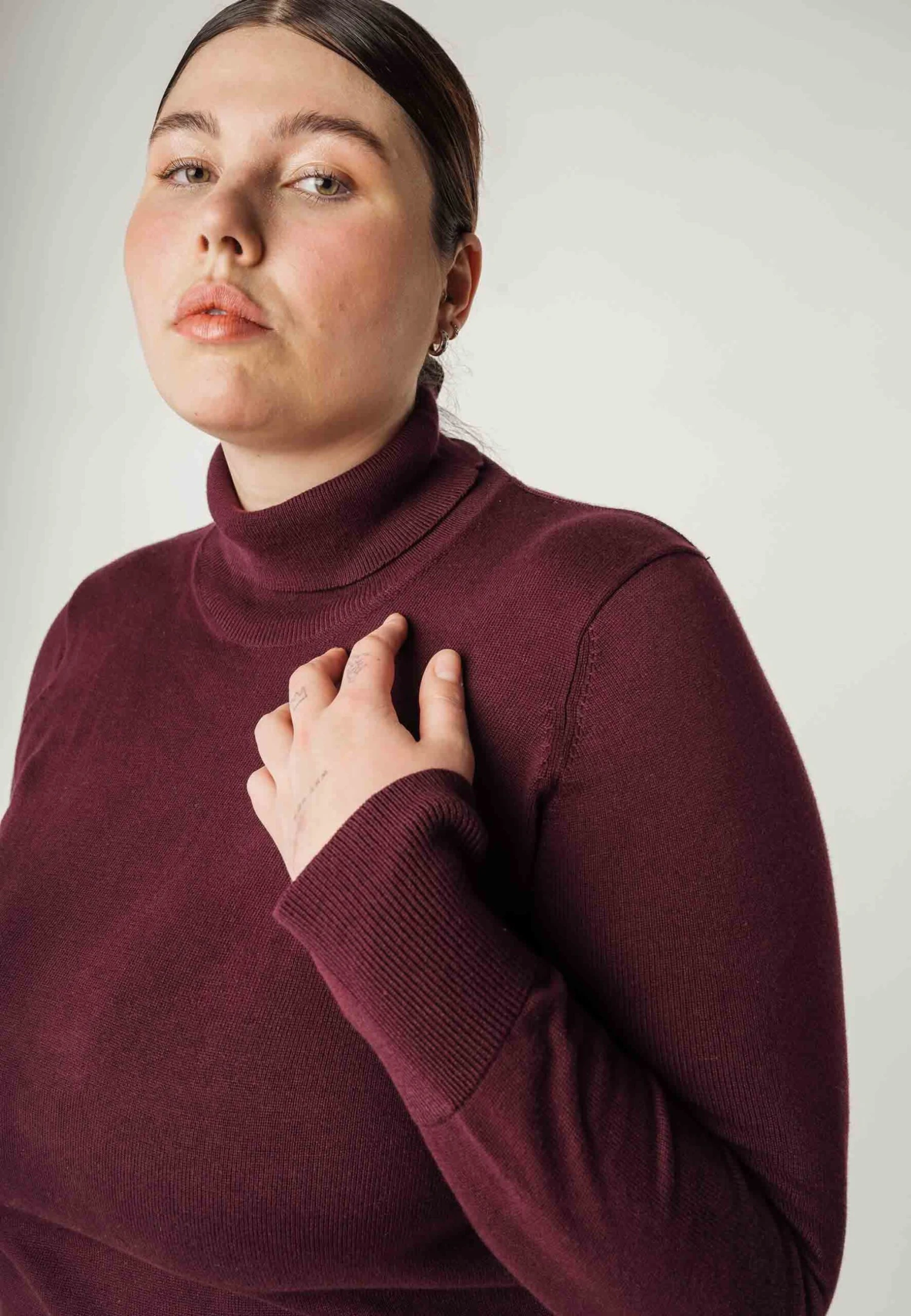 Damen Feinstrick Rollkragenpullover MAYURA 5 Damen Feinstrick Rollkragenpullover MAYURA – Bild 5