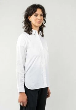 Klassische Bluse NAINA Bundle -Stoff Punkt Verkaufsgeschäft Naina Women Blouse white 02 1