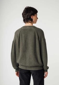 Damen Strick Cardigan NEESHA -Stoff Punkt Verkaufsgeschäft Neesha Knit Cardigan green blend 03