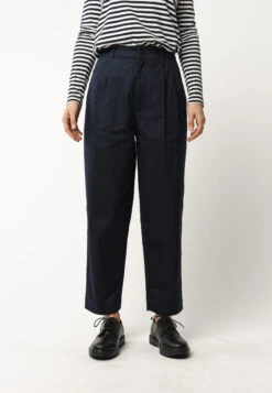 Hose Mit Hohem Bund Und Bundfalten NEHA