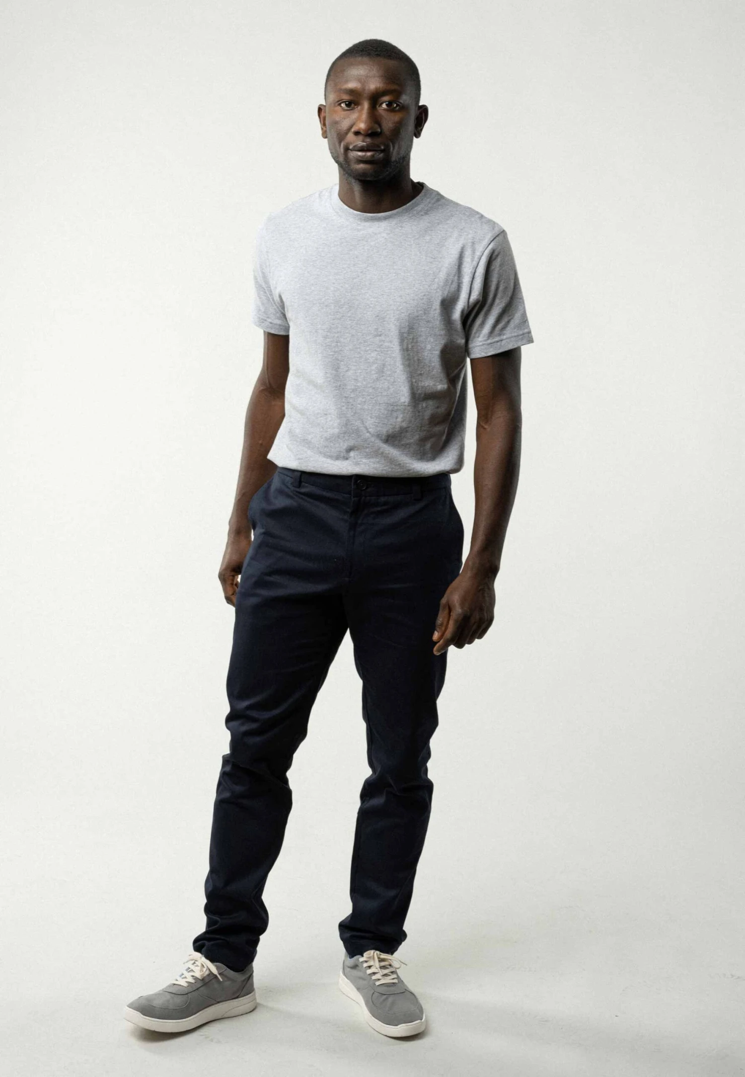 Chinohose Mit Normaler Passform POOJA Bundle 5 Chinohose Mit Normaler Passform POOJA Bundle – Bild 5