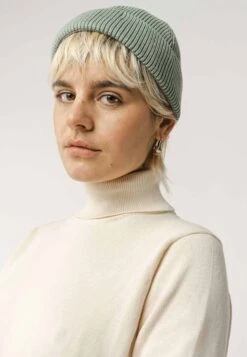 Kurze Rippstrick Mütze RAFI Bundle 11 Kurze Rippstrick Mütze RAFI Bundle -Stoff Punkt Verkaufsgeschäft Rafi Short Beanie women mint 01