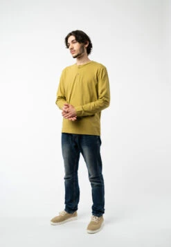 Henley Langarmshirt RAHUL 9 Henley Langarmshirt RAHUL -Stoff Punkt Verkaufsgeschäft Rahul HenleyLongsleeve khaki 04