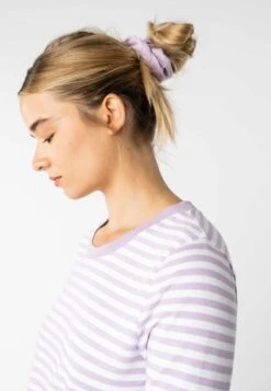 Basic Langarmshirt REENA Stripes -Stoff Punkt Verkaufsgeschäft Reena Longsleeve lilac white stripes 05