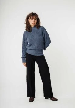 Damen Strickpullover RIYA -Stoff Punkt Verkaufsgeschäft Riya Strickpullover blue stone 04