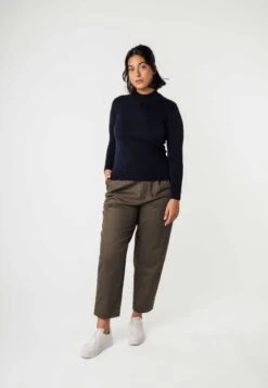 Damen Feinstrick-Pullover SADA -Stoff Punkt Verkaufsgeschäft Sada Fine Knit Jumper navy 04 1