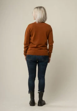 Damen Feinstrick-Pullover SADA -Stoff Punkt Verkaufsgeschäft Sada rust 03