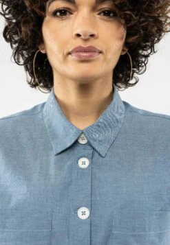 Kurzer Jumpsuit SANELA 9 Kurzer Jumpsuit SANELA -Stoff Punkt Verkaufsgeschäft Sanela blue chambray 05